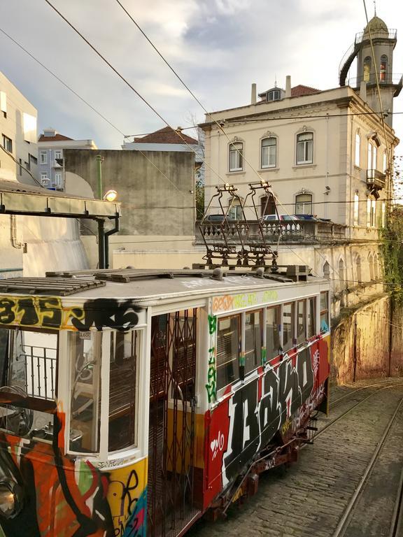 Lavra Tram Apartment Lisboa Exteriör bild